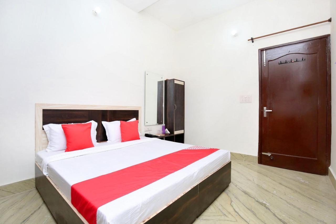 Hotel Oyo 24666 Samar Residency Amritsar Exterior foto