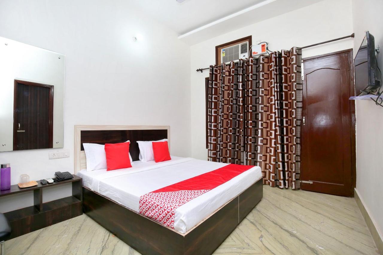 Hotel Oyo 24666 Samar Residency Amritsar Exterior foto